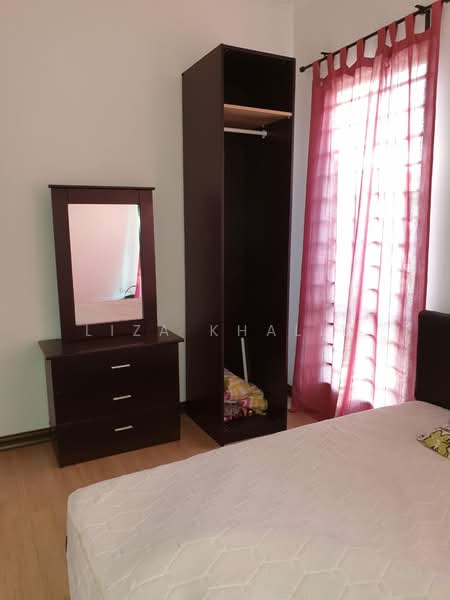 Rumah Teres untuk Dijual di Kampung Jalan Kebun (Shah Alam) - Liza Khalid - PropertyGuru.com.my