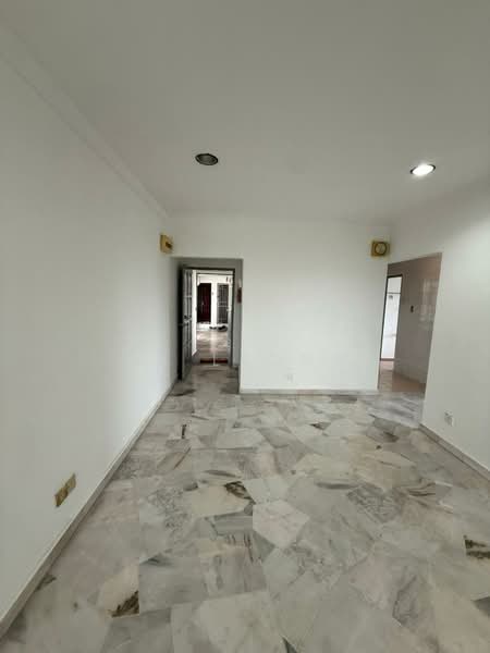 Pangsapuri untuk Dijual di Hijau Ria Kepong Indah - JK Leong - Living Room - PropertyGuru.com.my