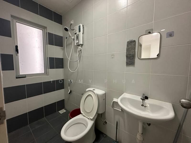 Apartment for Rent at Camellia Residence - Tommy Phua - Bathroom - PropertyGuru.com.my