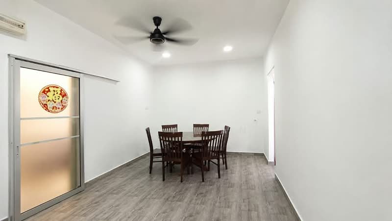 Rumah Teres 2 Tingkat untuk Dijual di Station 18 (Ipoh) - Gary Tang - Dining Room - PropertyGuru.com.my