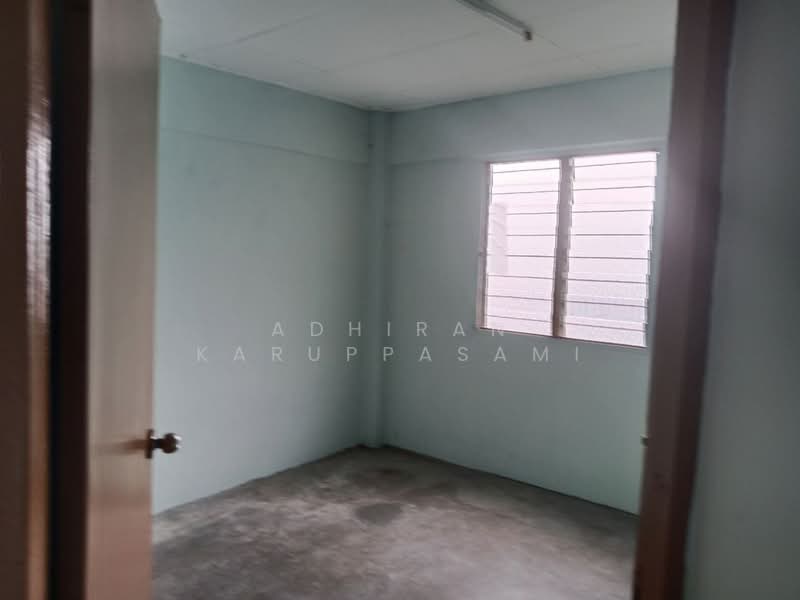 Flat for Sale at Sri Sentosa AC4 - Adhiran Karuppasami - Interior - PropertyGuru.com.my