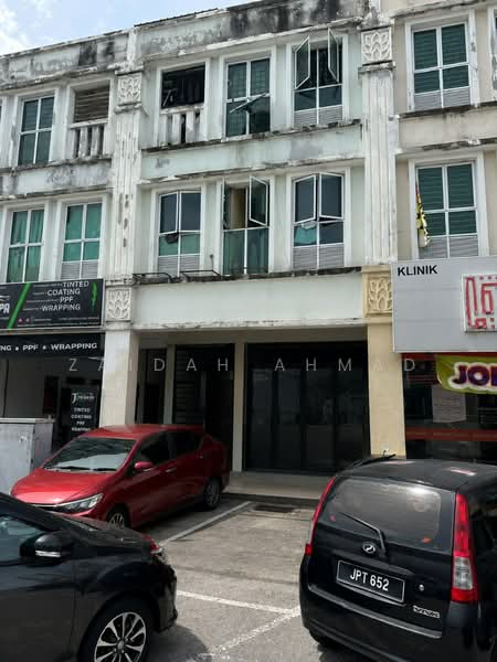 Shop for Rent in Saujana Impian (Kajang) - Zaidah Ahmad - Exterior - PropertyGuru.com.my