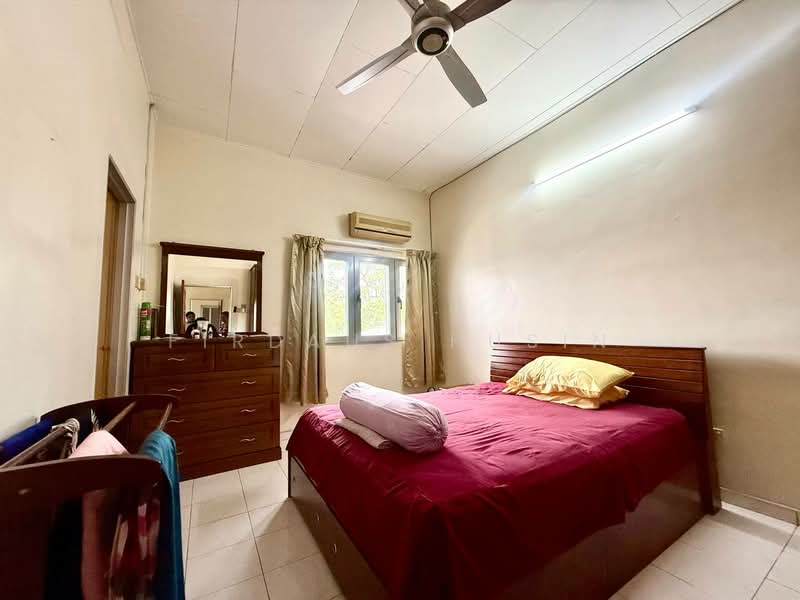 2-storey Terraced House for Sale in Taman Menegon Indah (Klang) - Firdaus Husin - Bedroom - PropertyGuru.com.my