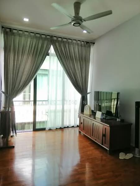 Rumah Kluster untuk Dijual di Senibong Cove (Masai) - Au Yong Lucy - Living Room - PropertyGuru.com.my