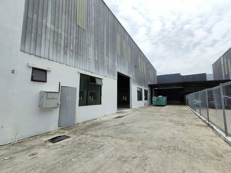 Warehouse for Sale in Taman Perniagaan Setia (Johor Bahru) - Johnson Yap - Exterior - PropertyGuru.com.my