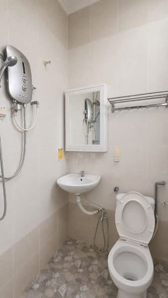 Rumah Teres 2 Tingkat untuk Dijual di Station 18 (Ipoh) - PENNY CHEN - Bathroom - PropertyGuru.com.my