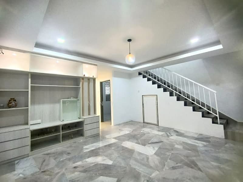 Rumah Teres 2 Tingkat untuk Dijual di Station 18 (Ipoh) - PENNY CHEN - Living Room - PropertyGuru.com.my