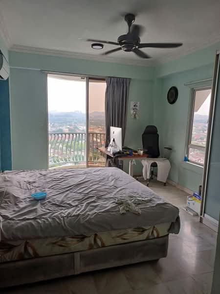 Kondominium untuk Dijual di Jasmine Towers - Ken Lai - Bedroom - PropertyGuru.com.my