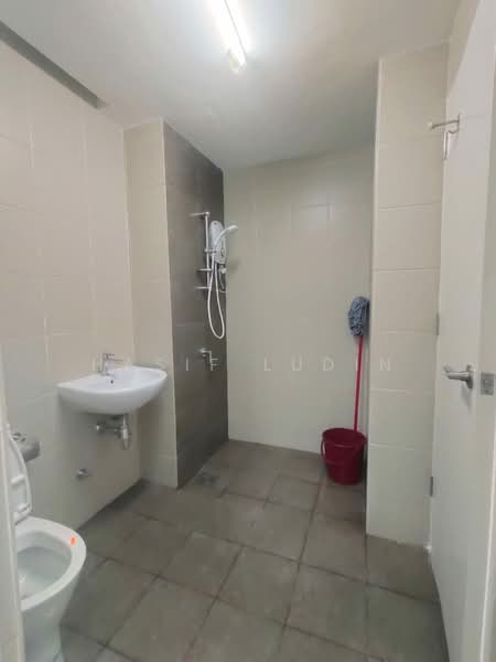 Kondominium untuk Disewa di Flora Rosa - Hasif Ludin - PropertyGuru.com.my