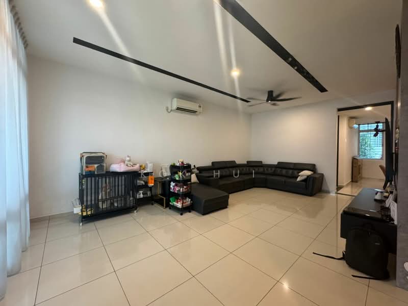 Rumah Teres 2 Tingkat untuk Dijual di Setia Eco Cascadia (Tebrau) - Kok Hui - Living Room - PropertyGuru.com.my