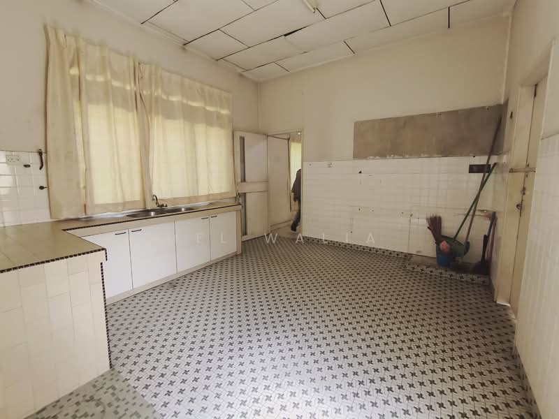 Rumah Banglo untuk Dijual di Ukay Heights (Ampang) - Mel Walia - PropertyGuru.com.my