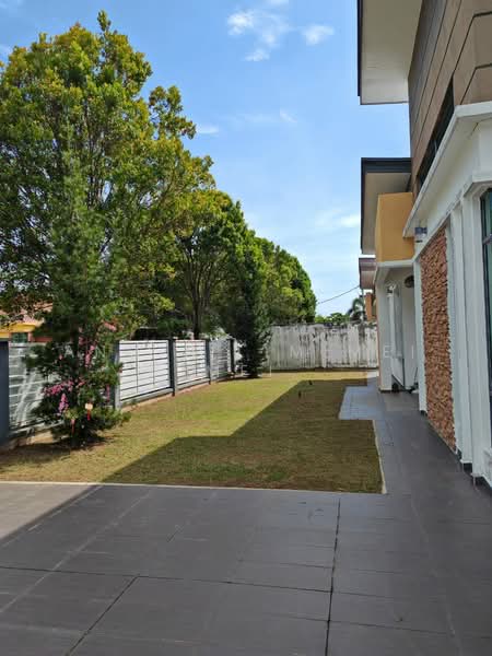 Bungalow for Sale in Alor Gajah (Melaka) - Angie Lim Mei Mei - Exterior - PropertyGuru.com.my