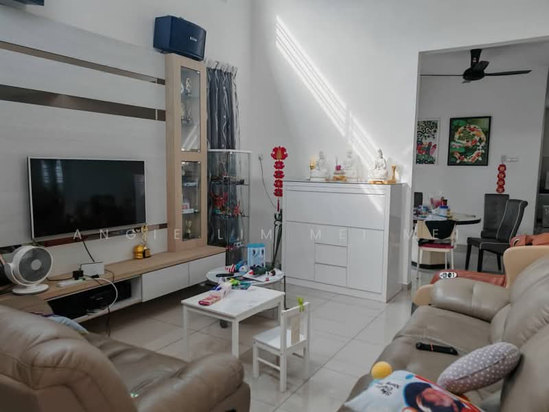 Bungalow for Sale in Alor Gajah (Melaka) - Angie Lim Mei Mei - Living Room - PropertyGuru.com.my
