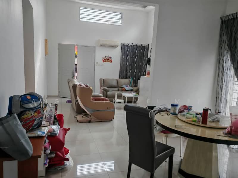 Bungalow for Sale in Alor Gajah (Melaka) - Angie Lim Mei Mei - Living Room - PropertyGuru.com.my