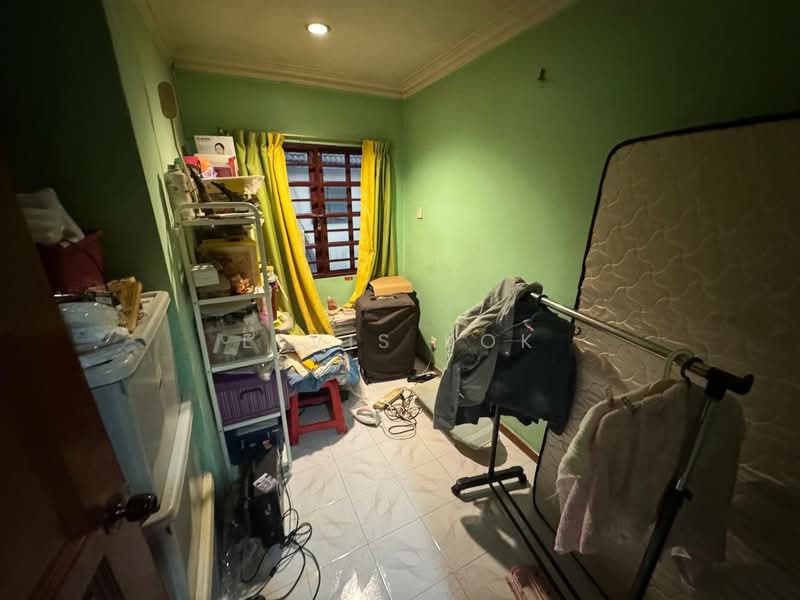 2-storey Terraced House for Sale in TAMAN PUCHONG UTAMA (Puchong) - Elvis Kok - Bedroom - PropertyGuru.com.my