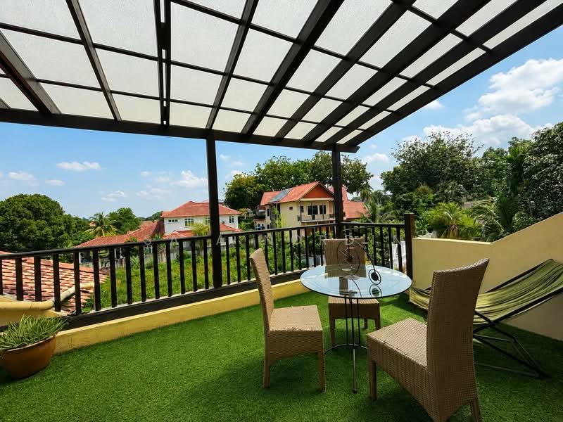 Rumah Banglo untuk Dijual di Kota Damansara (Selangor) - Sa'a Nordin - Balcony - PropertyGuru.com.my
