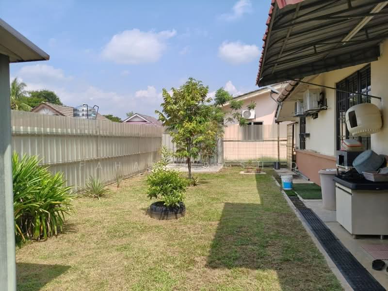 Rumah Banglo untuk Dijual di Bukit Sentosa (Rawang) - Fahana Rashid - Exterior - PropertyGuru.com.my