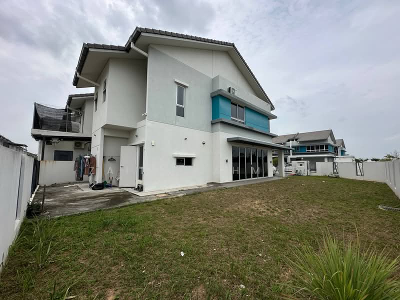 Rumah Teres 2 Tingkat untuk Dijual di Taman Sepang (Sepang) - Zaidah Ahmad - Exterior - PropertyGuru.com.my