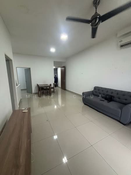 Kondominium untuk Disewa di PARC Regency (Residensi Masai) - Merry Chua - Living Room - PropertyGuru.com.my