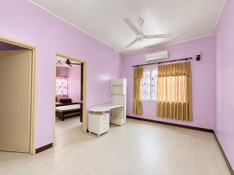 2-storey Terraced House for Sale in Seksyen 5 (Kota Damansara) - Ali Idris - Study - PropertyGuru.com.my