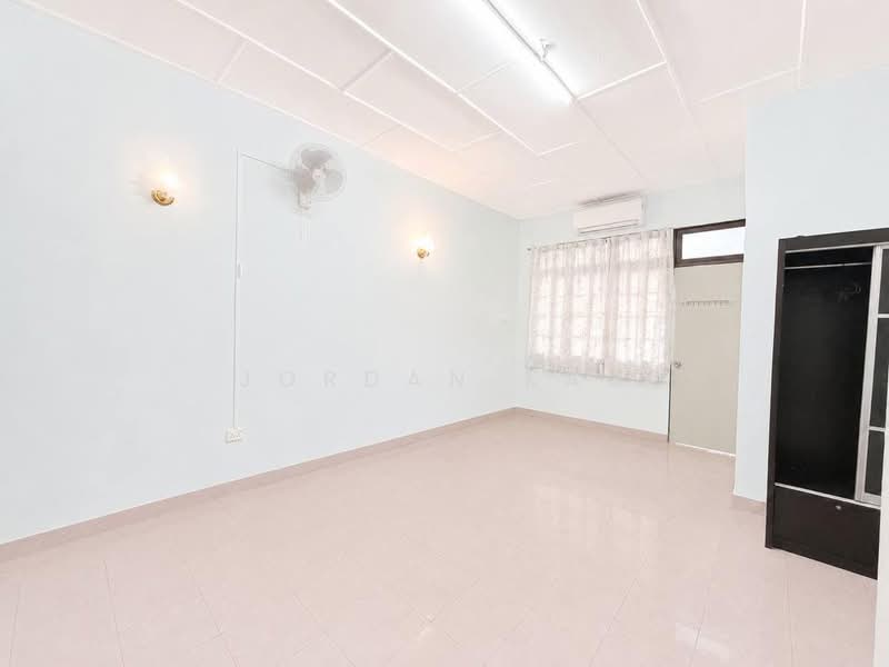 Rumah Teres 2 Tingkat untuk Dijual di Permas Jaya (Johor Bahru) - Jordan Kau - PropertyGuru.com.my