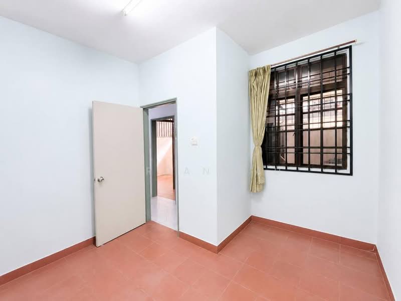 Rumah Teres 2 Tingkat untuk Dijual di Permas Jaya (Johor Bahru) - Jordan Kau - PropertyGuru.com.my