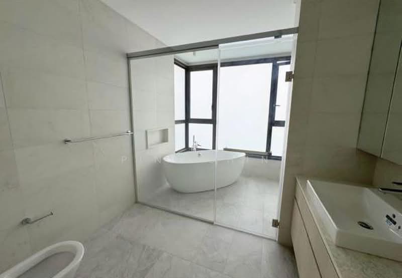 Servis Apartment untuk Disewa di Jendela Residences - Ping Shin - Bathroom - PropertyGuru.com.my