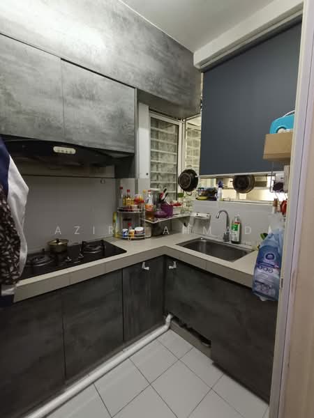 Pangsapuri untuk Dijual di Larai Apartment Presint 6 @ Putrajaya - Azira Ahmad - Kitchen - PropertyGuru.com.my