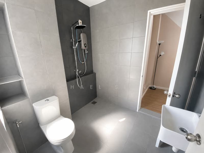 2-storey Terraced House for Rent in Bandar Gamuda Gardens (Rawang) - Michael Siong - Bathroom - PropertyGuru.com.my