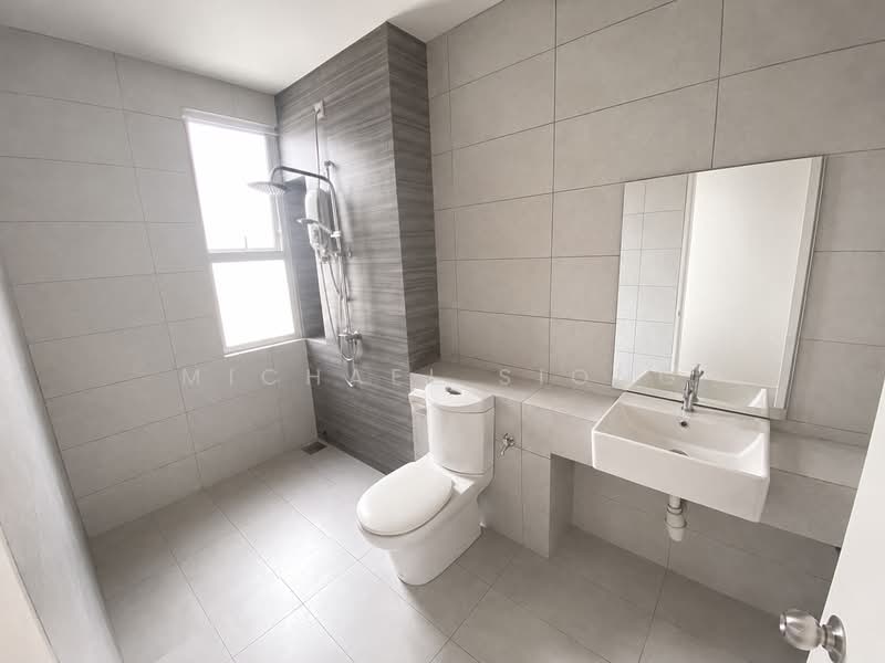 2-storey Terraced House for Rent in Bandar Gamuda Gardens (Rawang) - Michael Siong - Bathroom - PropertyGuru.com.my