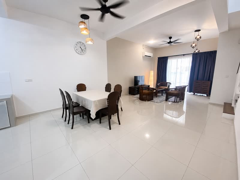 2-storey Terraced House for Rent in Bandar Gamuda Gardens (Rawang) - Michael Siong - Living Room - PropertyGuru.com.my
