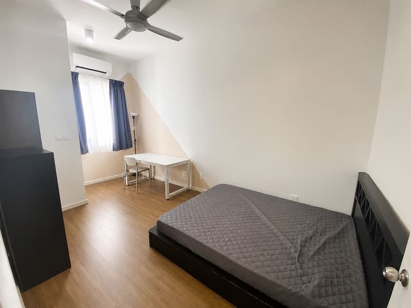2-storey Terraced House for Rent in Bandar Gamuda Gardens (Rawang) - Michael Siong - Bedroom - PropertyGuru.com.my