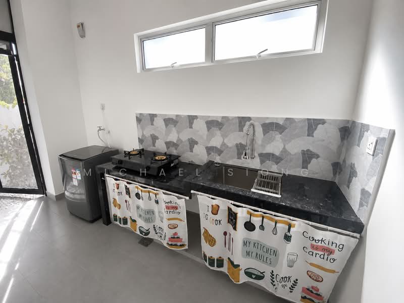 2-storey Terraced House for Rent in Bandar Gamuda Gardens (Rawang) - Michael Siong - Kitchen - PropertyGuru.com.my