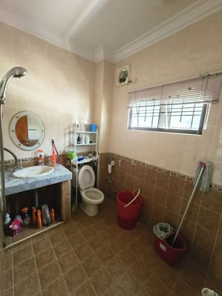 Bungalow for Sale in Ipoh (Perak) - Gary Tang - Bathroom - PropertyGuru.com.my