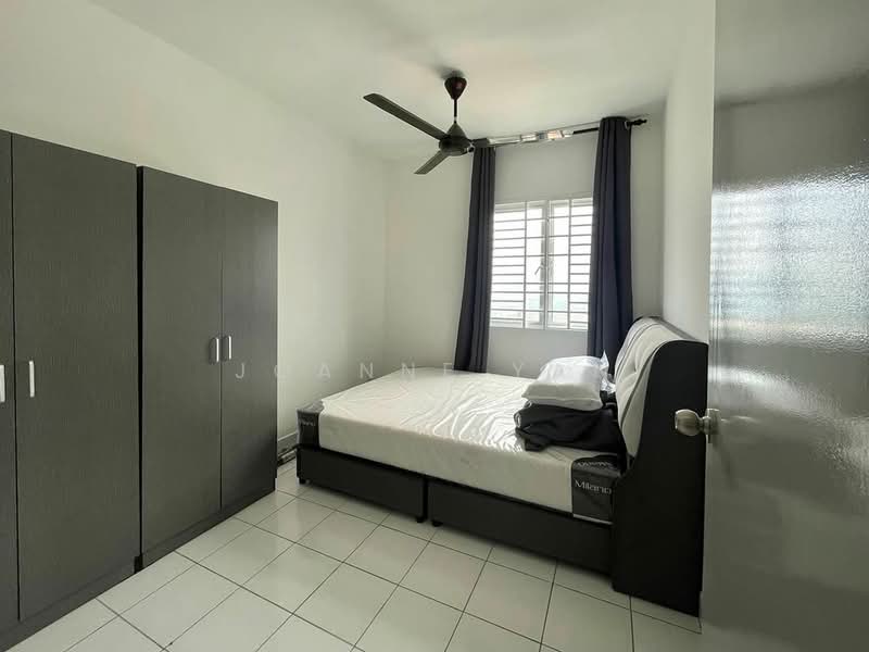 Pangsapuri untuk Disewa di Lily Apartment @ Kuchai Lama - Joanne Yan - Bedroom - PropertyGuru.com.my