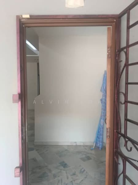 Rumah Teres 2 Tingkat untuk Disewa di Bandar Mahkota Cheras (Cheras) - Alvin Loh - Entrance - PropertyGuru.com.my