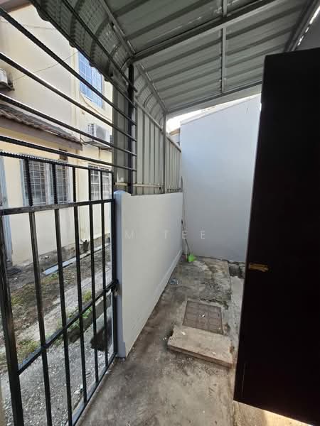 2-storey Terraced House for Rent in Taman Bukit Mayang Emas (Petaling Jaya) - KM Tee - Exterior - PropertyGuru.com.my