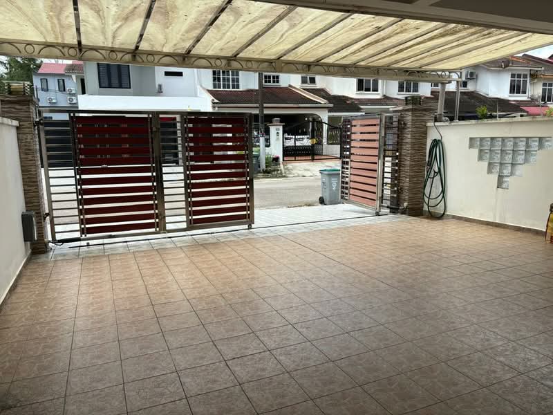 Rumah Teres 2 Tingkat untuk Dijual di Taman Puteri Wangsa (Ulu Tiram) - Bess Wong - PropertyGuru.com.my