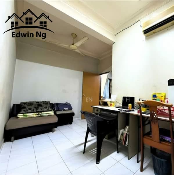 Rumah Teres 2 Tingkat untuk Dijual di Taman Bukit Minyak Indah (Bukit Minyak) - Edwin Ng - Living Room - PropertyGuru.com.my
