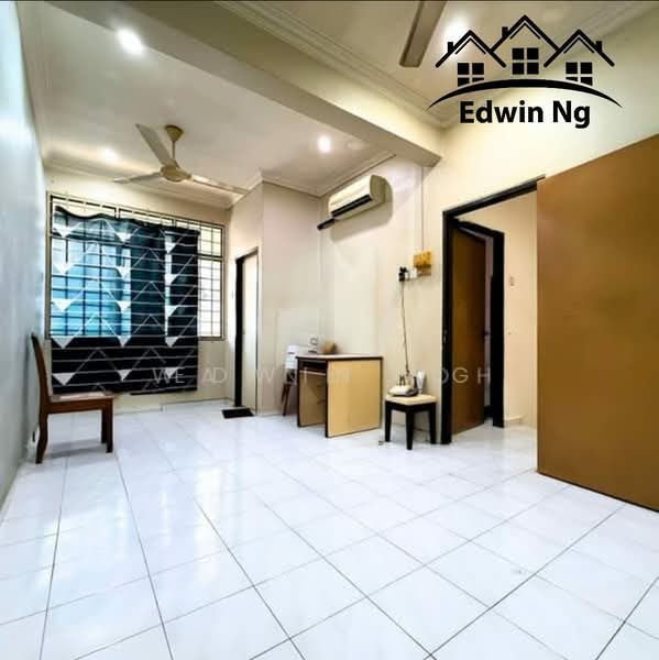 Rumah Teres 2 Tingkat untuk Dijual di Taman Bukit Minyak Indah (Bukit Minyak) - Edwin Ng - Living Room - PropertyGuru.com.my