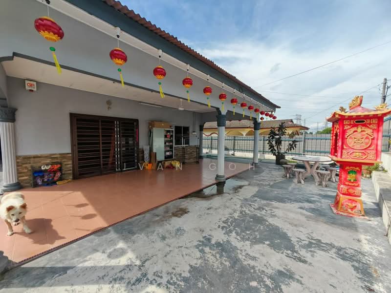 Rumah Banglo untuk Dijual di Taman Kelemak Jaya (Alor Gajah) - Ivan Goh - PropertyGuru.com.my