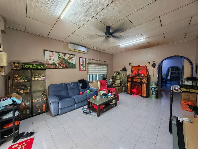 Rumah Banglo untuk Dijual di Taman Kelemak Jaya (Alor Gajah) - Ivan Goh - PropertyGuru.com.my