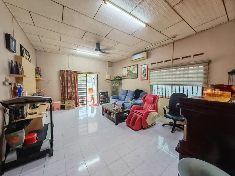 Rumah Banglo untuk Dijual di Taman Kelemak Jaya (Alor Gajah) - Ivan Goh - PropertyGuru.com.my