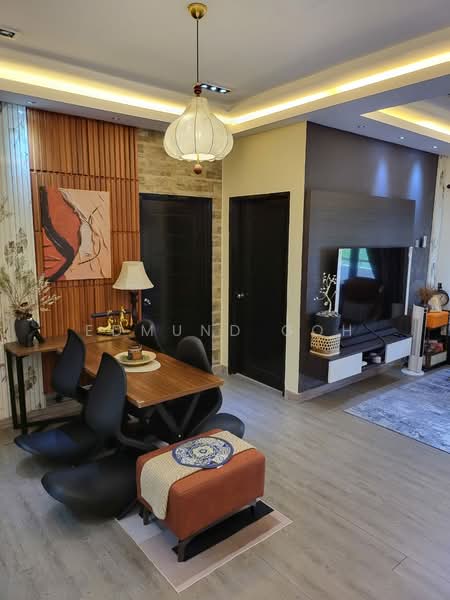 Apartment for Sale at Desa Saujana - Edmund Goh - Living Room - PropertyGuru.com.my