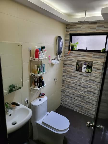 Apartment for Sale at Desa Saujana - Edmund Goh - Bathroom - PropertyGuru.com.my