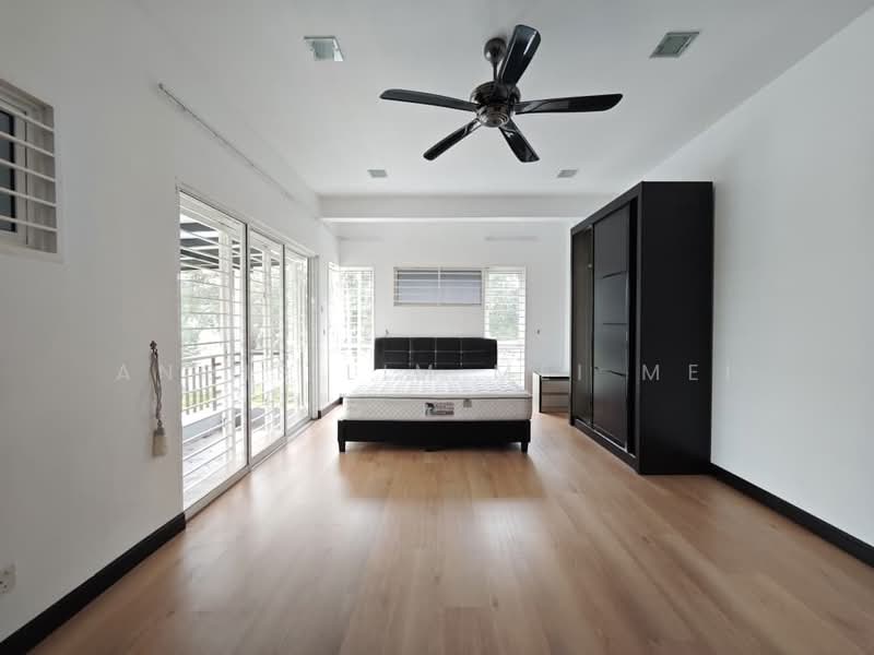 Bungalow for Rent in Ayer Keroh (Melaka) - Angie Lim Mei Mei - Bedroom - PropertyGuru.com.my