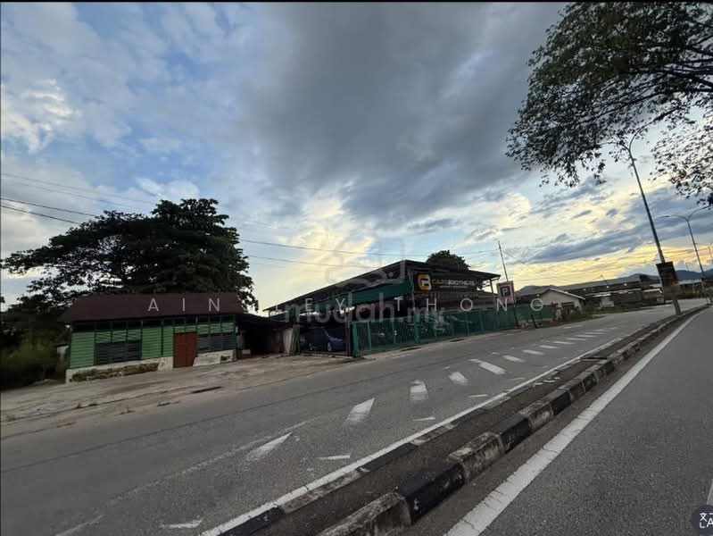 Bungalow for Sale in Kampung Simee (Ipoh) - Ainsley Thong - Exterior - PropertyGuru.com.my