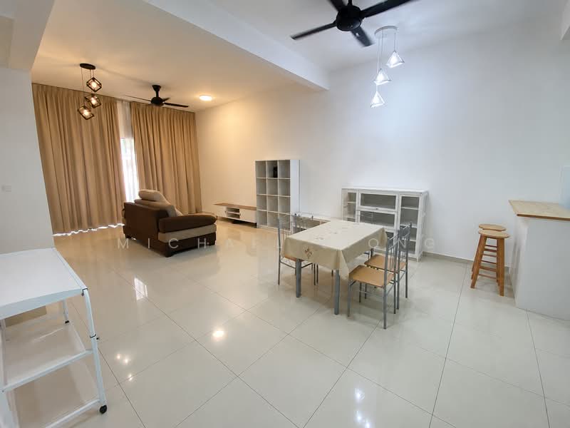 Rumah Teres 2 Tingkat untuk Disewa di Bandar Gamuda Gardens (Rawang) - Michael Siong - Living Room - PropertyGuru.com.my