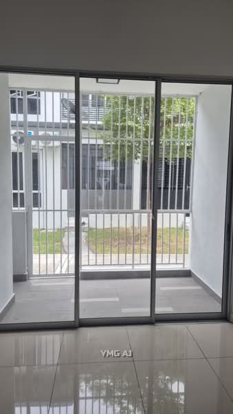 Townhouse for Rent in Taman Sri Sentosa (Klang) - Stella Tan - Balcony - PropertyGuru.com.my