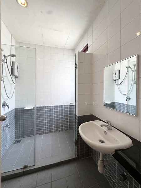 Condominium for Rent at Surian Condominium - Wes Chang - Bathroom - PropertyGuru.com.my